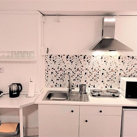 Driopon Apartment Ateny Zewnętrze zdjęcie
