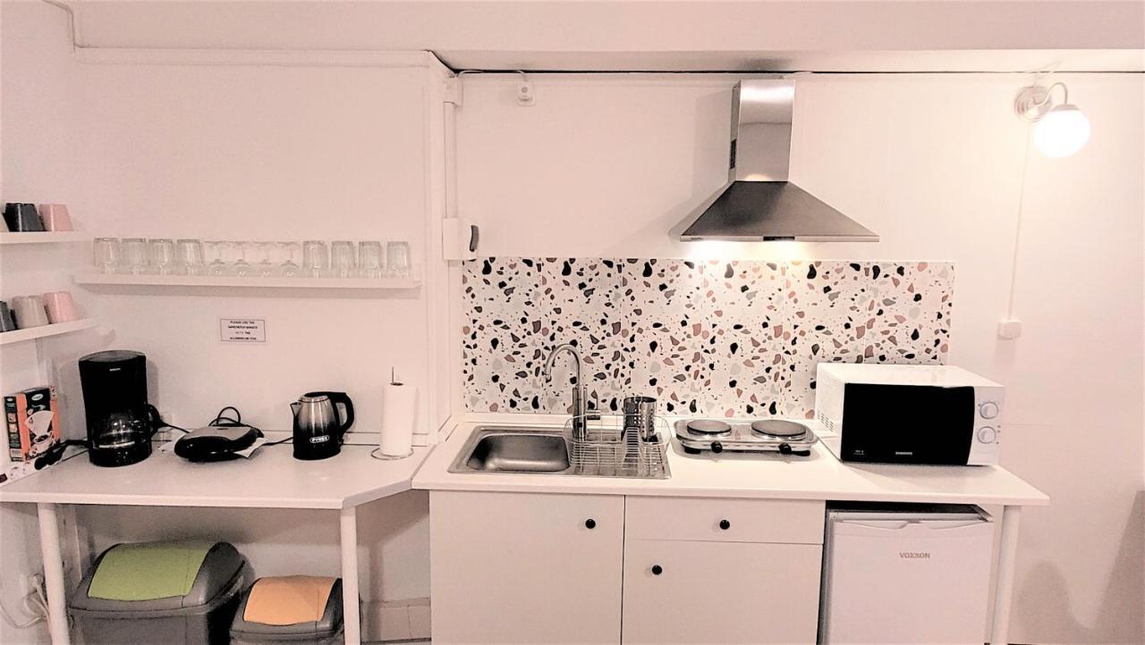Driopon Apartment Ateny Zewnętrze zdjęcie